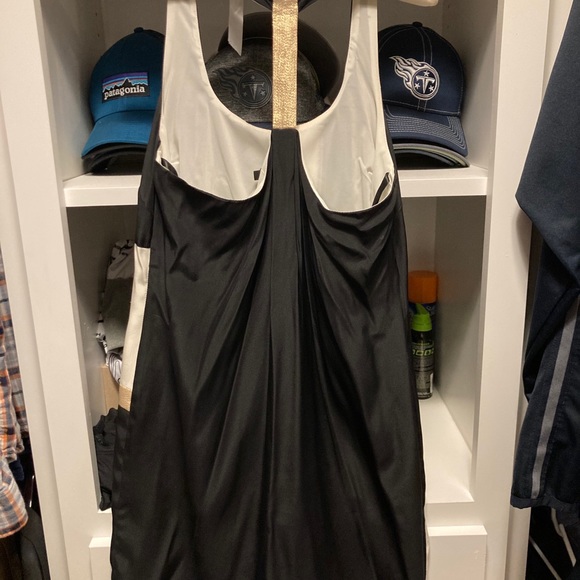 Alex and Trixie Razorback sheath dress - Picture 3 of 3